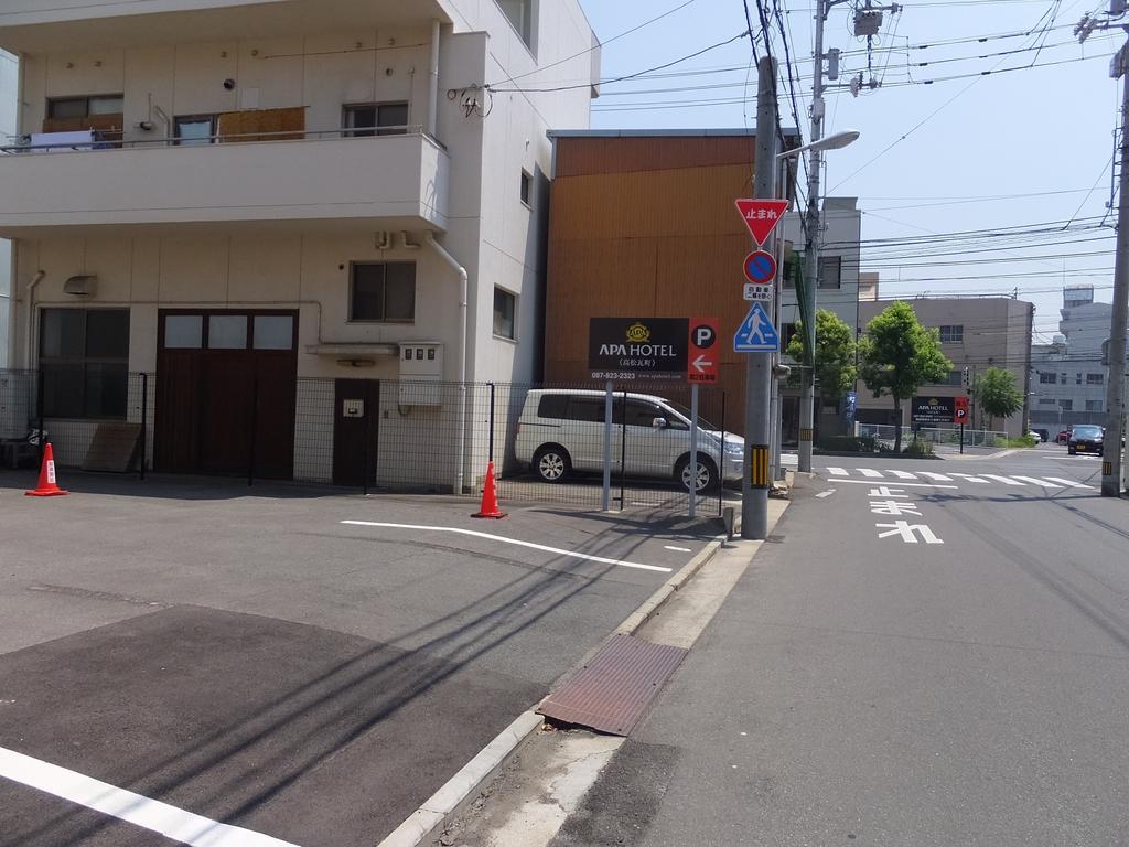 APA Hotel Takamatsu Kawaramachi Bagian luar foto
