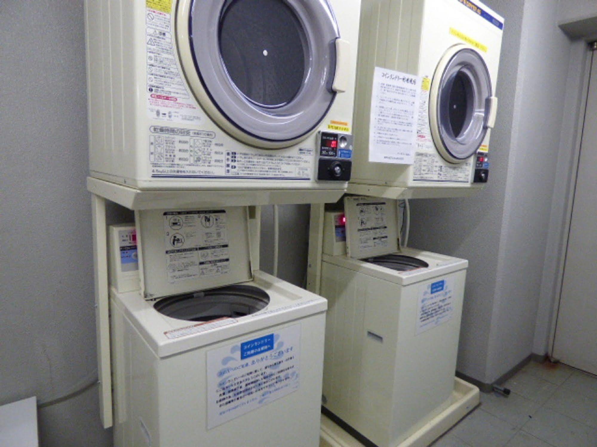 APA Hotel Takamatsu Kawaramachi Bagian luar foto